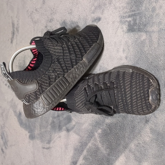 Adidas NMD R1 Prime knit STLT ‘Triple Black’  Men’s 6 women’s 7 - Picture 6 of 10